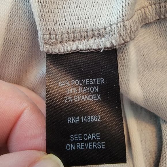 torrid Grey & White Striped Shirt - Size 1 (14/16) - Picture 7 of 7